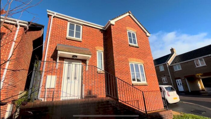 4 Bedroom Detached House To Rent In Nadder Meadow, South Molton, EX36