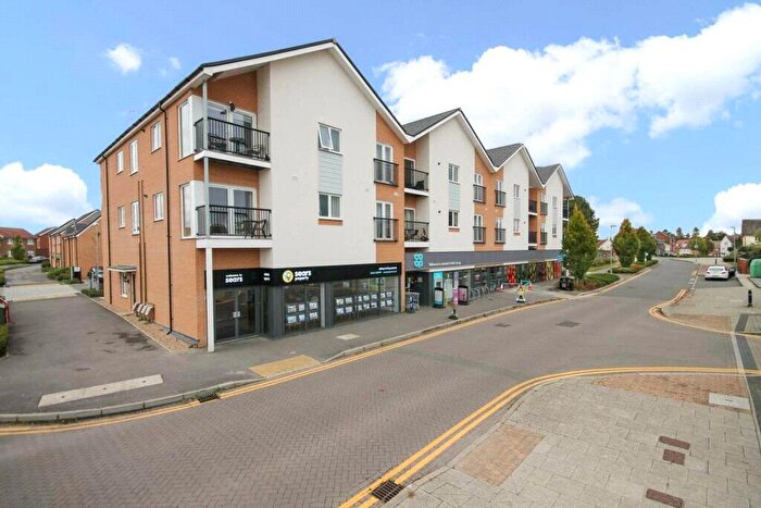 1 Bedroom Apartment For Sale In Falcon Way, Bracknell, Berkshire, RG12