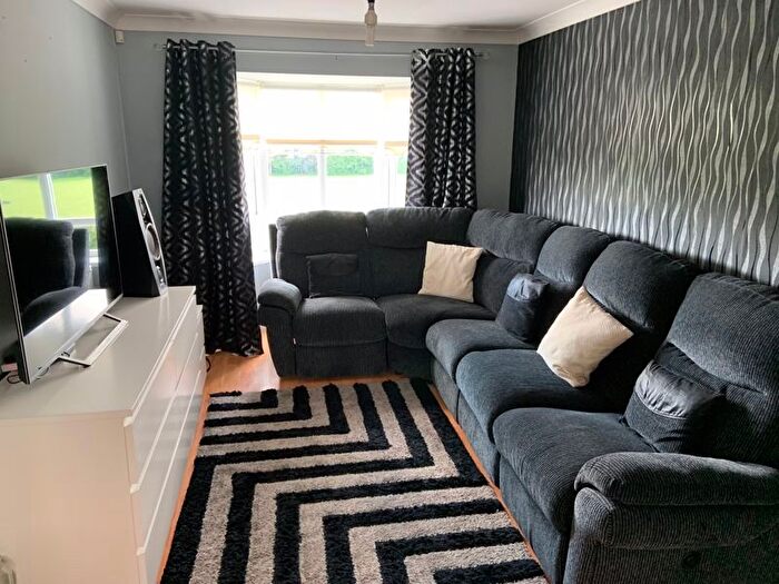 2 Bedroom Flat To Rent In Berwick Court, Blyth, NE24