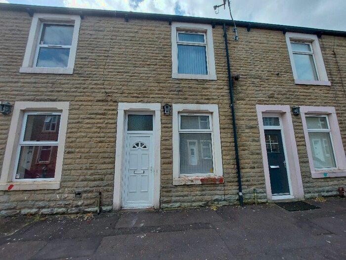 2 Bedroom Terraced House To Rent In Hunslet Street, Burnley, BB11