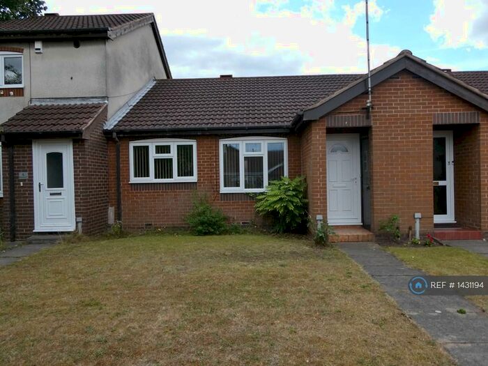 2 Bedroom Bungalow To Rent In Carlton Court, Worksop, S81