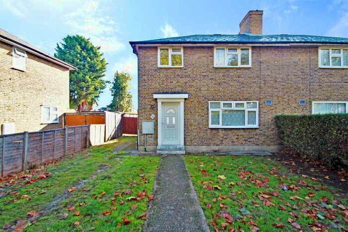 3 Bedroom Semi-Detached House To Rent In Whitethorn Avenue, Yiewsley, West Drayton, Middlesex, UB7