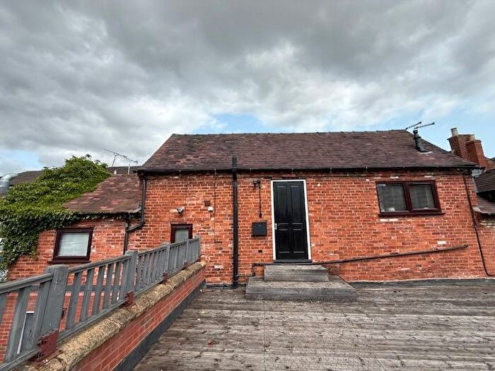1 Bedroom Flat To Rent In High Street, Uttoxeter, ST14