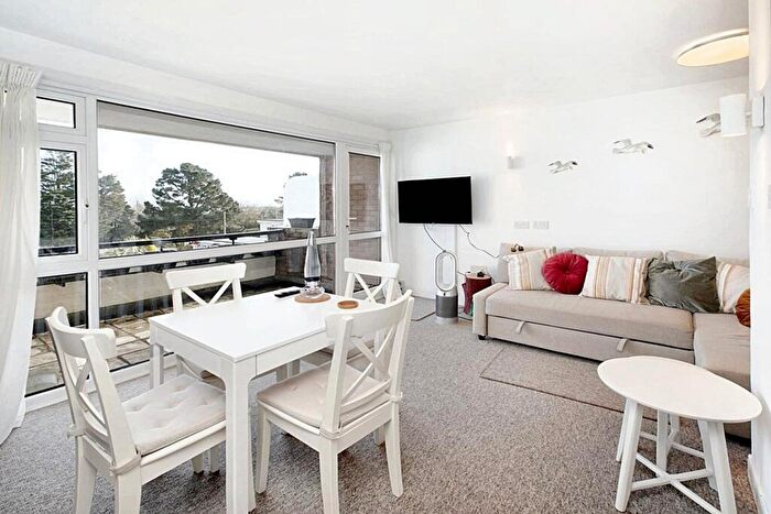 1 Bedroom Flat For Sale In Dawlish Warren, Dawlish, EX7