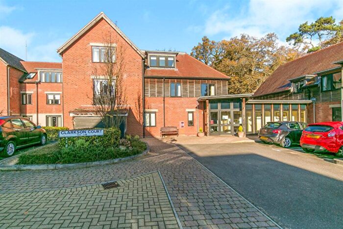 2 Bedroom Apartment For Sale In Clarkson Court, Ipswich Road, Woodbridge, Suffolk, IP12
