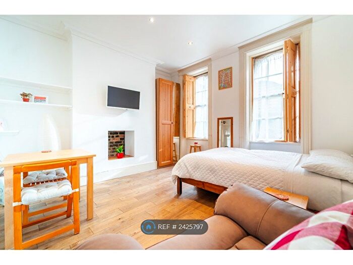 1 Bedroom Flat To Rent In Hackney Road, London, E2