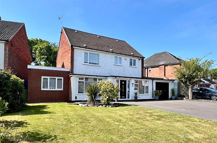 5 Bedroom Detached House For Sale In Northbrook Road, Shirley, Solihull, B90