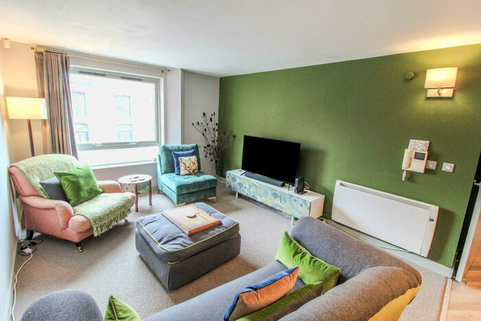 2 Bedroom Flat To Rent In Whittles Croft, Ducie Street, M1