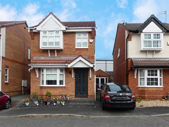 3 Bedroom Detached House For Sale In Newsham Road, Huyton, Liverpool, L36