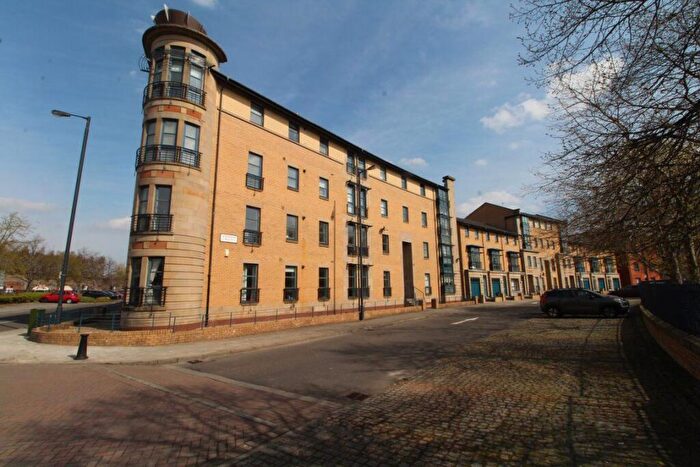 1 Bedroom Flat To Rent In Alexander Crescent, Glasgow, G5