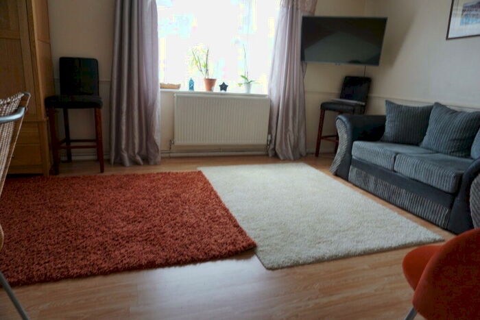 2 Bedroom Flat To Rent In Longbanks, Harlow, Essex, CM18