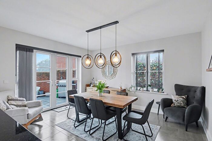 4 Bedroom Detached House For Sale In Torbay Farm, Upham, SO32