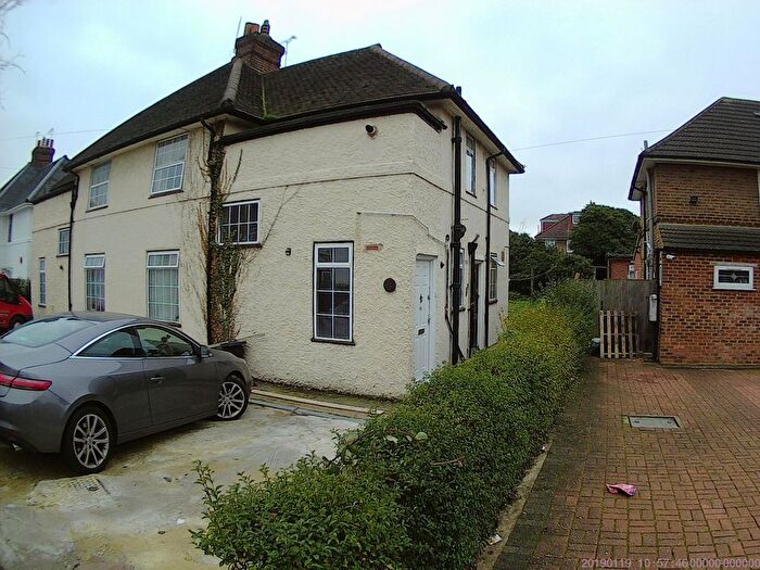 1 Bedroom Maisonette To Rent In Hunters Grove, Hayes, UB3