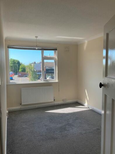 1 Bedroom Flat To Rent In Cross Gates Road, Leeds, LS15