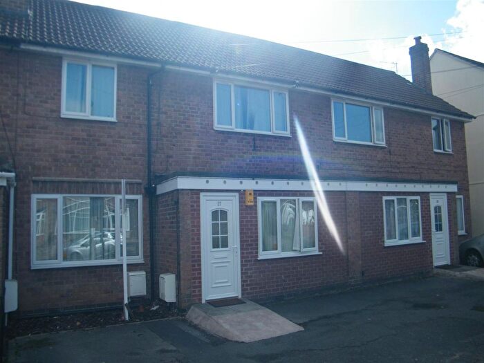 2 Bedroom Flat To Rent In Woodstock Road, Nottingham, NG9