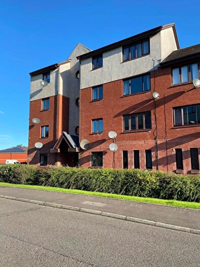 1 Bedroom Flat To Rent In Longdales Place, New Carron, FK2