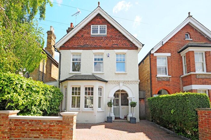 5 Bedroom Detached House To Rent In St Albans Road, Kingston Upon Thames, KT2