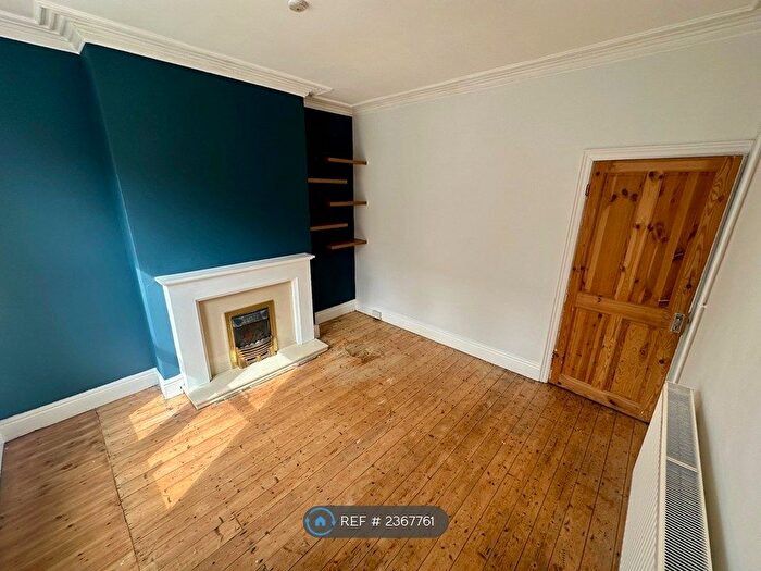2 Bedroom Terraced House To Rent In Exeter Road, Nottingham, NG7