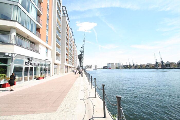 1 Bedroom Flat To Rent In West Gate Apartments, Royal Victoria Docks, E16