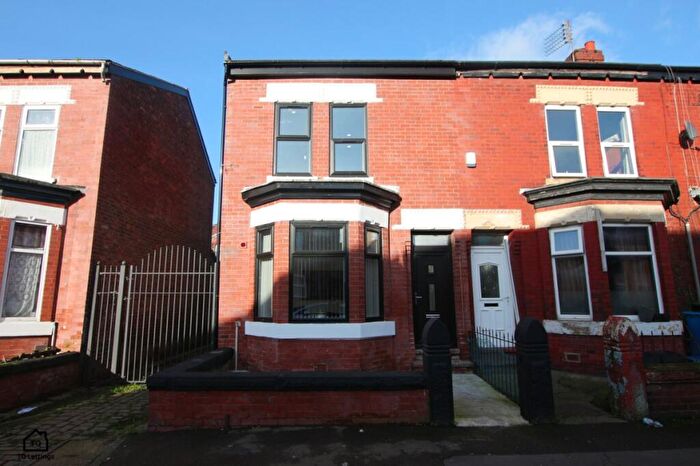 3 Bedroom Terraced House To Rent In Ashfield Road, Longsight, M13