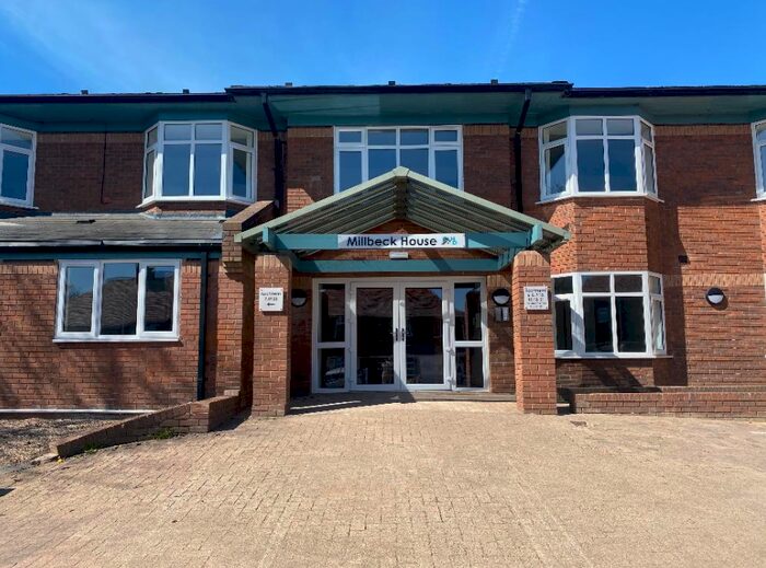 1 Bedroom Flat To Rent In Millbeck House, Oakdale Road, Nottingham, NG5