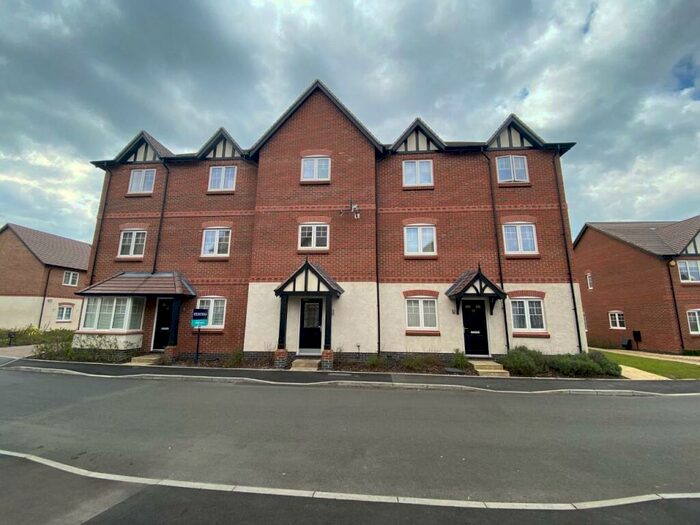 2 Bedroom Apartment To Rent In Meer Stones Road, Balsall Common, CV7