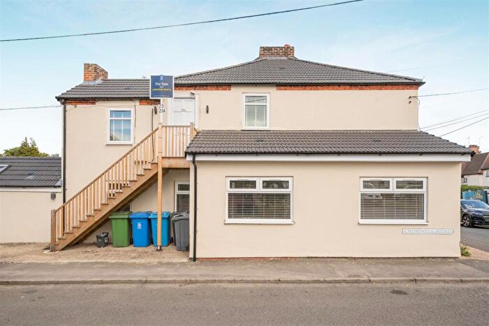 1 Bedroom Apartment For Sale In Victoria Road, Ascot, SL5