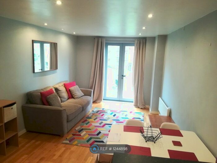 1 Bedroom Flat To Rent In Gotts Road, Leeds, LS12