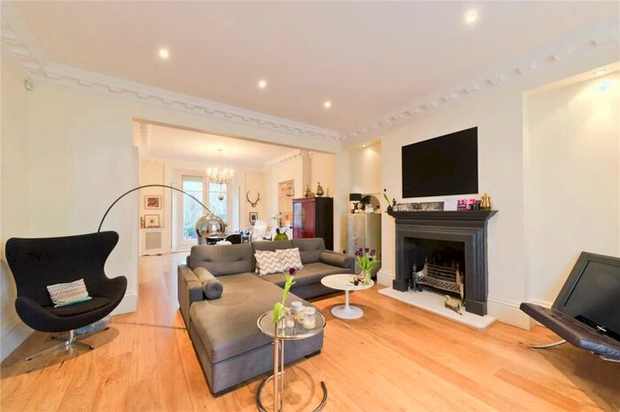 5 Bedroom Semi-Detached House To Rent In Priory Road, South Hampstead, London, NW6
