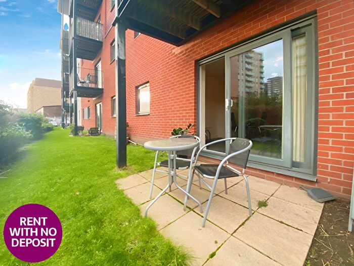 2 Bedroom Flat To Rent In Steele House, Woden Street, Salford, M5