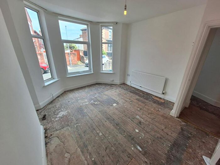 2 Bedroom Flat To Rent In Beech Road, Birkenhead, CH42
