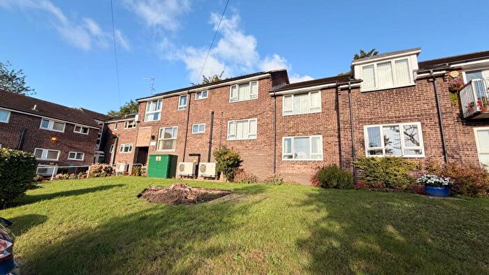 2 Bedroom Flat To Rent In Bland Lane, Sheffield, S6