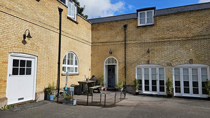 2 Bedroom Terraced House To Rent In Stanmer Village, Brighton, BN1