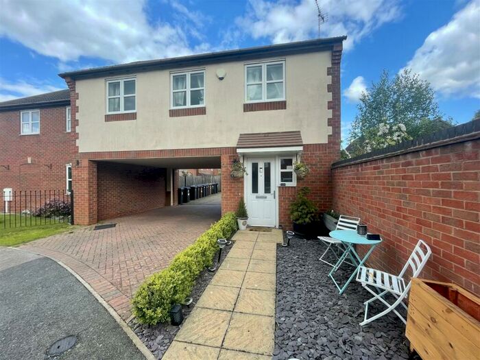 2 Bedroom Coach House To Rent In Chestnut Drive, Bagworth, LE67