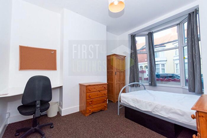 5 Bedroom Terraced House To Rent In Equity Road, West End, LE3