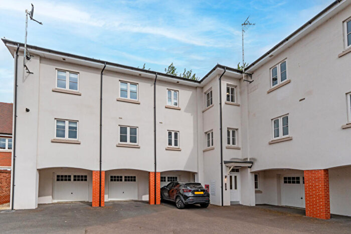 2 Bedroom Apartment For Sale In Turvin Crescent, Gilston, Hertfordshire, CM20