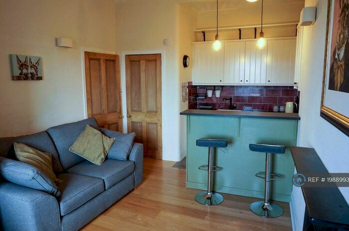 1 Bedroom Flat To Rent In Bryson Road, Edinburgh, EH11