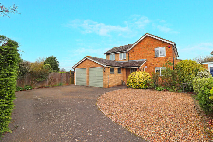 4 Bedroom Detached House For Sale In Notcutts, East Bergholt, CO7