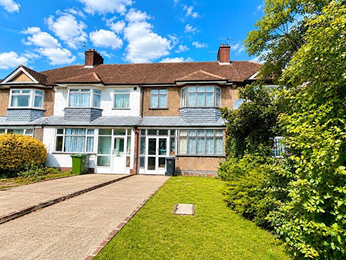 3 Bedroom Terraced House For Sale In Horncastle Road, London, SE12