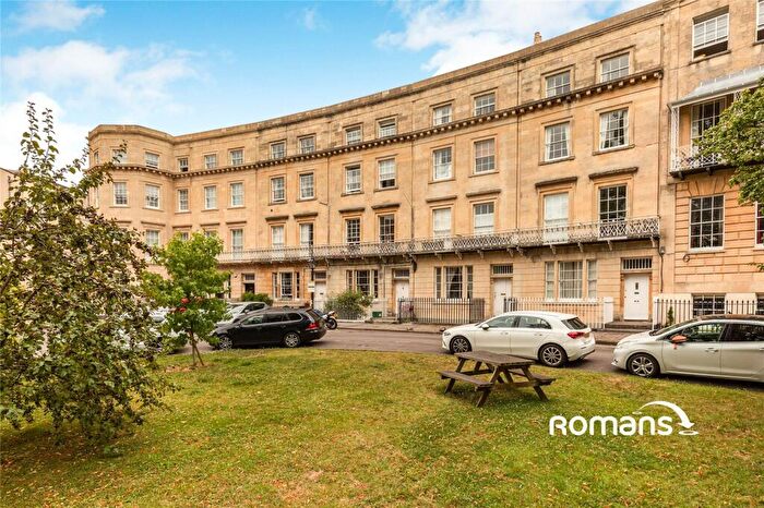 1 Bedroom Flat To Rent In Saville Place, Bristol, Somerset, BS8