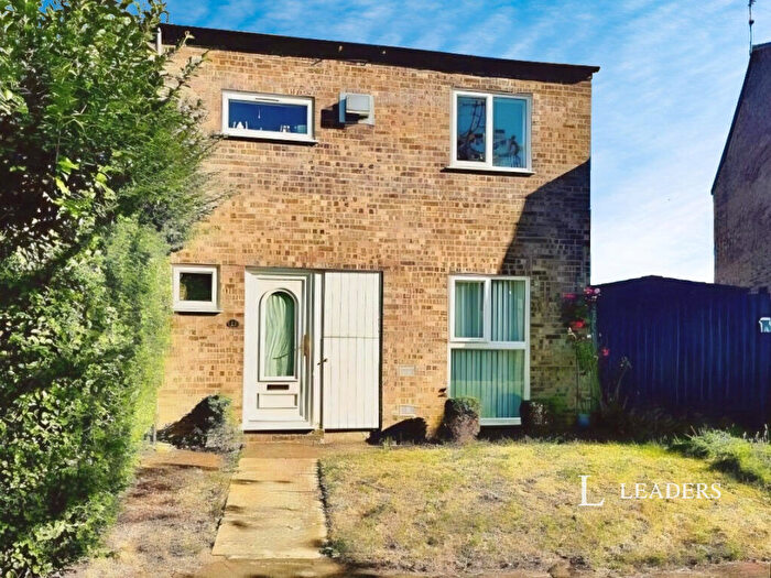3 Bedroom End Of Terrace House To Rent In Norburn, Bretton, PE3