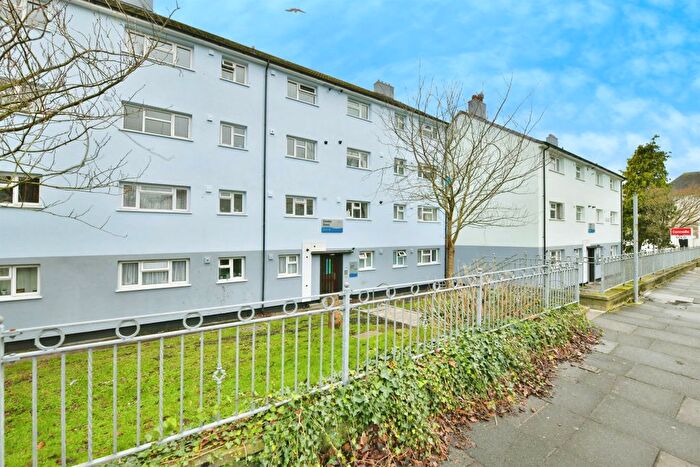 2 Bedroom Flat For Sale In Camden Street, Plymouth, PL4