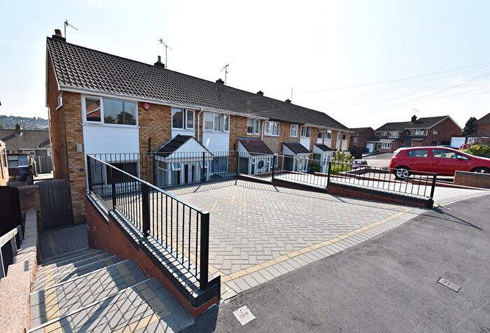 3 Bedroom End Of Terrace House For Sale In Wordsley, Marlborough Gardens, DY8