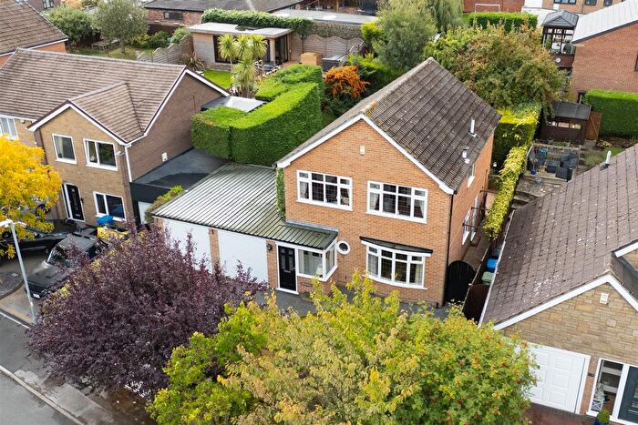 4 Bedroom Detached House For Sale In Cromford Drive, Staveley, Chesterfield, S43