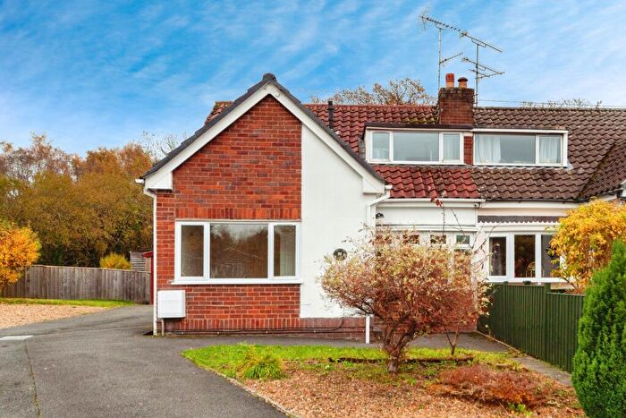 4 Bedroom Semi-Detached House For Sale In Trefynant Park, Acrefair, Wrexham, LL14