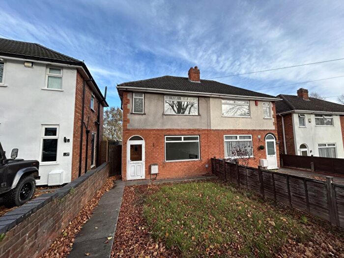 2 Bedroom Semi Detached House For Sale In Normanton Avenue, Birmingham, B26