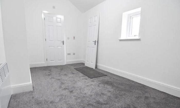 2 Bedroom Apartment To Rent In Watford Road, Birmingham, B30