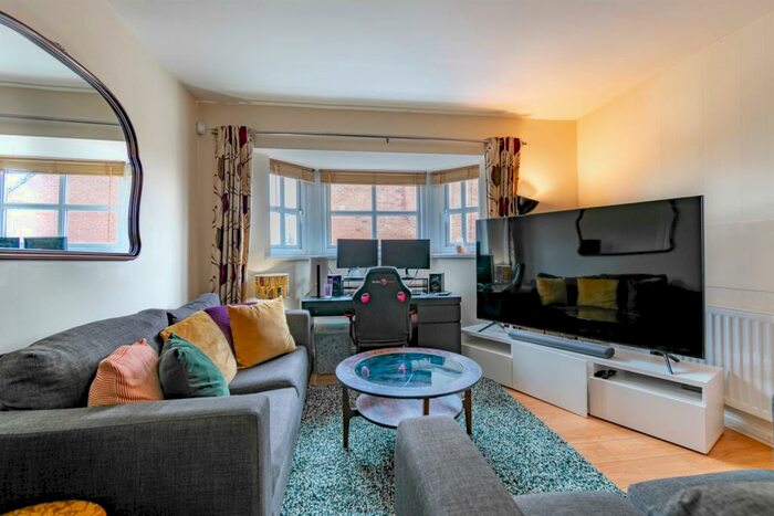 2 Bedroom Flat To Rent In Taylor Court, Carrville, Durham, DH1