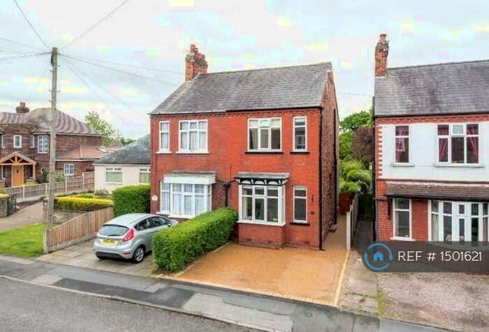 3 Bedroom Semi-Detached House To Rent In Hartford Road, Davenham, Northwich, CW9