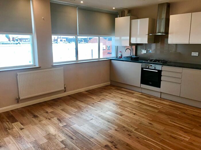 2 Bedroom Property To Rent In Kimberley House, Leicester, LE1